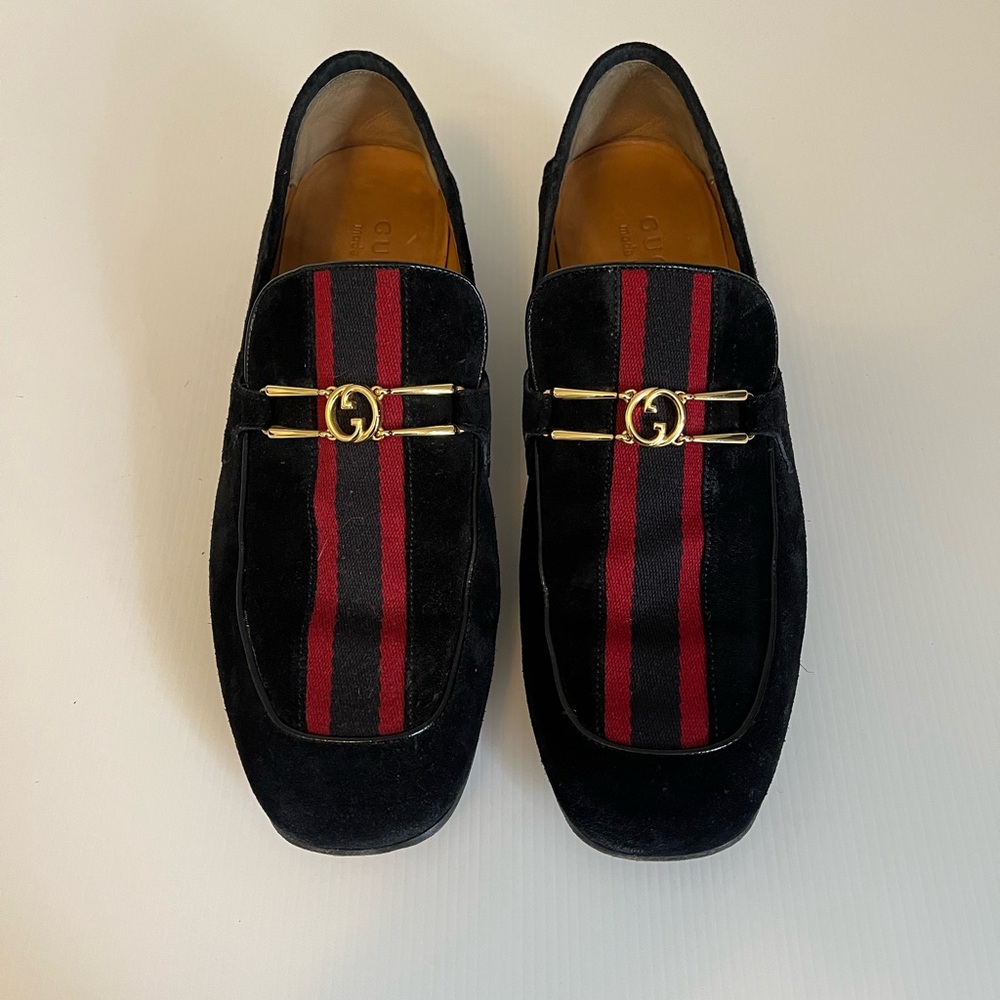 Gucci Black and Red Loafers with Gold Buckle